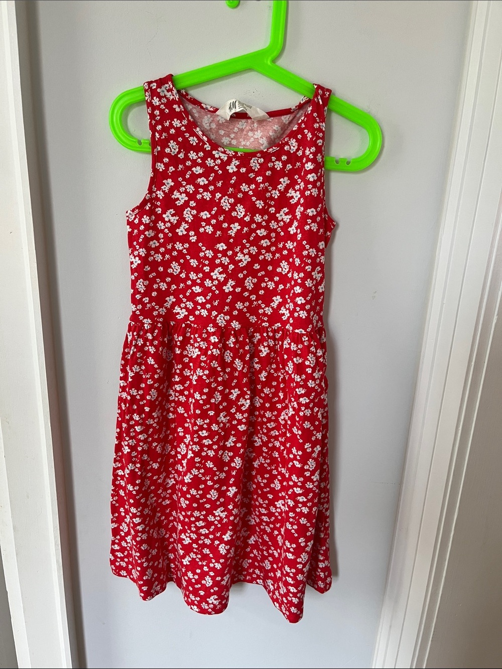 ❤️ Bundle 4 for $25 ❤️ H&M Girls' Red Floral Sleeveless Casual Dress size 8/10